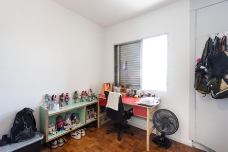 Apartamento à venda com 150m², 3 quartos e sem vaga Apartamento à venda com 150m², 3 quartos e sem vagaQuarto