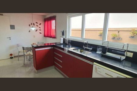 Casa à venda com 350m², 4 quartos e 4 vagas