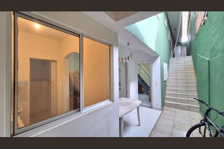 Casa à venda com 200m², 3 quartos e 2 vagasQuintal