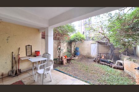 Casa à venda com 200m², 3 quartos e 2 vagasÁrea de Serviço