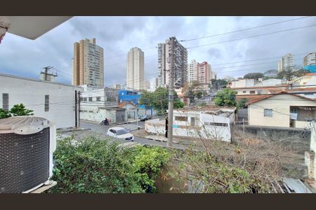 Vista de casa à venda com 3 quartos, 200m² em Vila Ipojuca, São Paulo