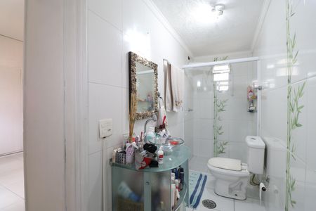 Casa à venda com 200m², 3 quartos e 2 vagasBanheiro da Suíte