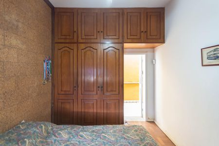 Casa à venda com 250m², 4 quartos e 1 vaga Casa à venda com 250m², 4 quartos e 1 vagaQuarto 3