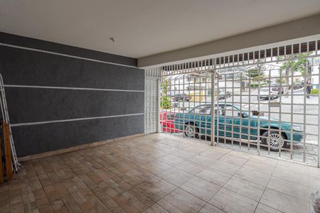 Casa à venda com 230m², 3 quartos e 2 vagas Casa à venda com 230m², 3 quartos e 2 vagasGaragem