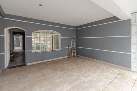 Casa à venda com 230m², 3 quartos e 2 vagas Casa à venda com 230m², 3 quartos e 2 vagasGaragem