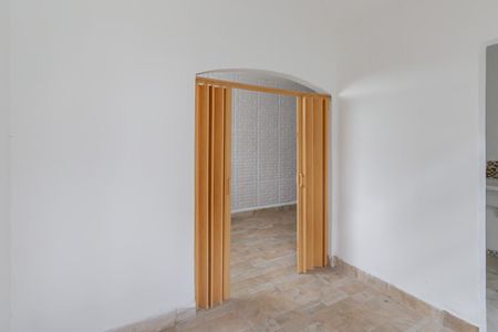 Casa à venda com 230m², 3 quartos e 2 vagas Casa à venda com 230m², 3 quartos e 2 vagasQuarto de Serviço