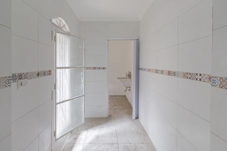 Casa à venda com 230m², 3 quartos e 2 vagas Casa à venda com 230m², 3 quartos e 2 vagasÁrea de Serviço