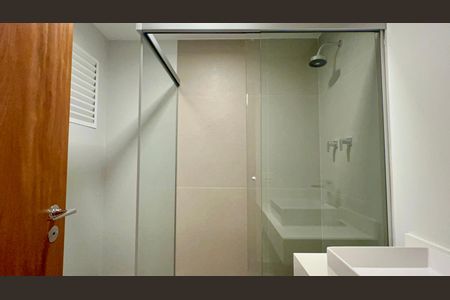 Apartamento à venda com 180m², 3 quartos e 1 vaga Apartamento à venda com 180m², 3 quartos e 1 vagaBanheiro