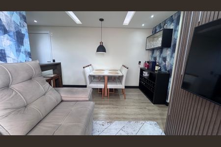 Apartamento à venda com 55m², 2 quartos e 1 vagaSala