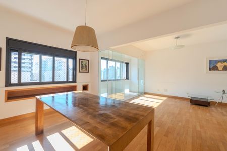 Apartamento à venda com 100m², 2 quartos e sem vagaSala