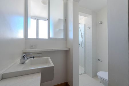 Apartamento à venda com 100m², 2 quartos e sem vagaBanheiro da Suíte 2