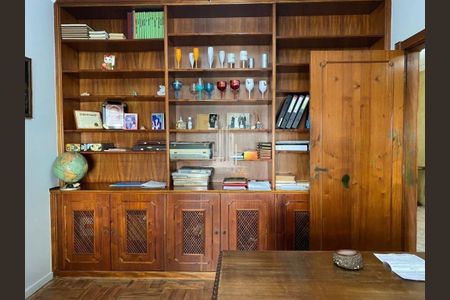 Casa de Condomínio à venda com 4 quartos, 750m² em Chácara Monte Alegre, São Paulo