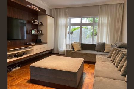 Casa de condomínio à venda com 750m², 4 quartos e 4 vagas