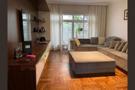 Casa de condomínio à venda com 750m², 4 quartos e 4 vagas