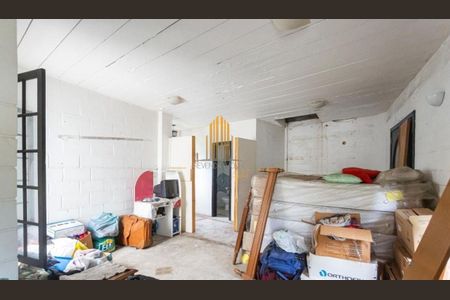 Casa à venda com 3 quartos, 149m² em Vila Pirajussara, São Paulo