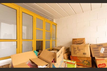 Casa à venda com 3 quartos, 149m² em Vila Pirajussara, São Paulo