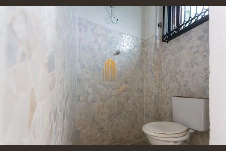 Casa à venda com 3 quartos, 149m² em Vila Pirajussara, São Paulo