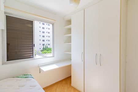 Apartamento à venda com 65m², 3 quartos e 1 vagaQuarto 2