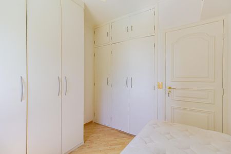 Apartamento à venda com 65m², 3 quartos e 1 vagaQuarto 2