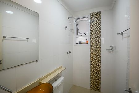Apartamento à venda com 74m², 2 quartos e 2 vagasBanheiro Social
