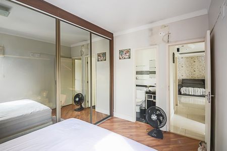 Apartamento à venda com 74m², 2 quartos e 2 vagasSuíte