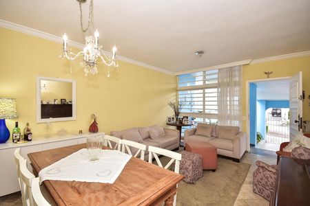 Sala de casa à venda com 2 quartos, 260m² em Jardim Londrina, São Paulo