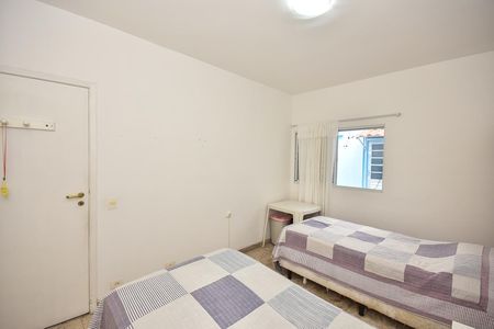 Casa à venda com 260m², 2 quartos e 3 vagasQuarto 1