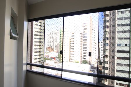 Sala de apartamento para alugar com 2 quartos, 60m² em Setor Bueno, Goiânia