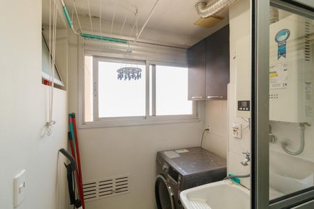 Apartamento à venda com 58m², 3 quartos e 1 vagaÁrea de Serviço