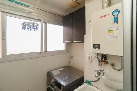 Apartamento à venda com 58m², 3 quartos e 1 vagaÁrea de Serviço