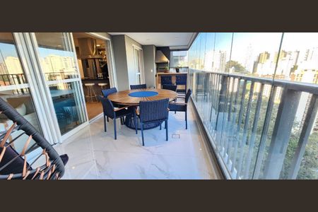 Apartamento à venda com 133m², 3 quartos e 3 vagasFoto 04