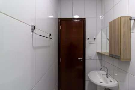 Apartamento para alugar com 50m², 2 quartos e sem vaga Apartamento para alugar com 50m², 2 quartos e sem vagaBanheiro