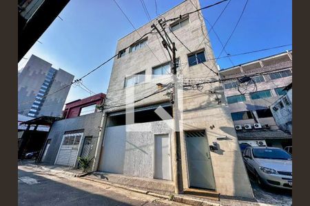 Apartamento para alugar com 50m², 2 quartos e sem vaga Apartamento para alugar com 50m², 2 quartos e sem vagaFachada