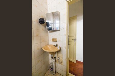 Casa à venda com 340m², 3 quartos e 2 vagasBanheiro - Casa 2