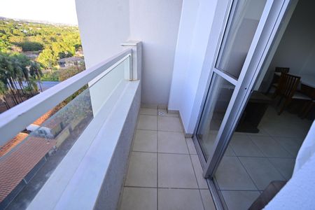 Apartamento para alugar com 48m², 2 quartos e 1 vaga Apartamento para alugar com 48m², 2 quartos e 1 vagaVaranda da Sala