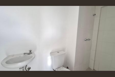 Banheiro de apartamento à venda com 1 quarto, 36m² em Jardim Jamaica, Santo André
