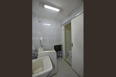 Casa de condomínio para alugar com 68m², 2 quartos e 1 vagaÁrea de Serviço