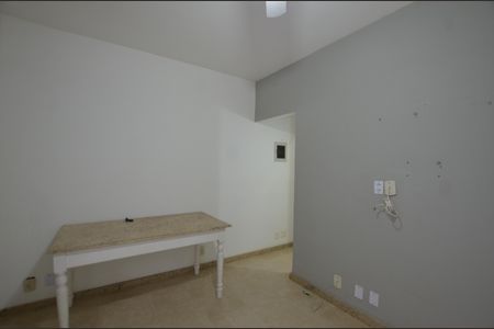 Casa de condomínio para alugar com 68m², 2 quartos e 1 vagaSala