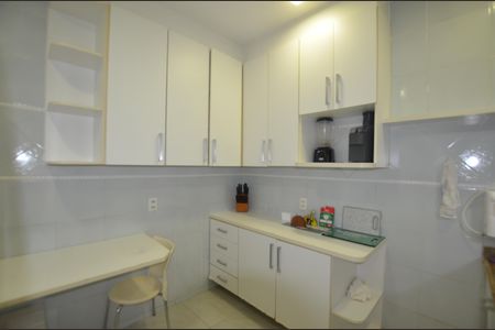 Casa de condomínio para alugar com 68m², 2 quartos e 1 vagaCozinha