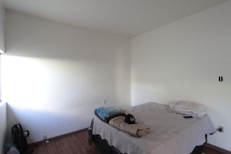 Casa à venda com 385m², 3 quartos e 3 vagasSuíte