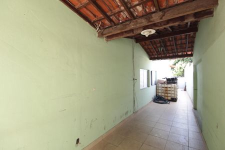 Casa à venda com 385m², 3 quartos e 3 vagasGaragem
