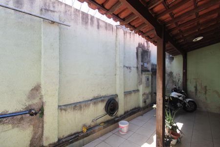 Casa à venda com 385m², 3 quartos e 3 vagasGaragem