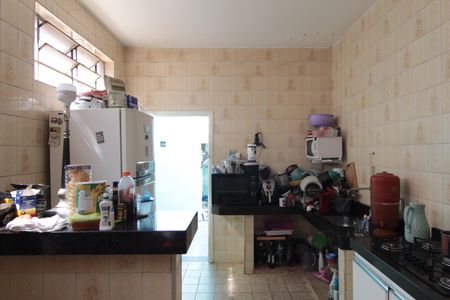 Casa à venda com 385m², 3 quartos e 3 vagasCozinha