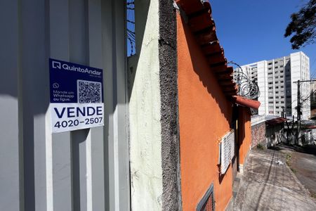 Casa à venda com 385m², 3 quartos e 3 vagas Casa à venda com 385m², 3 quartos e 3 vagasPlaquinha
