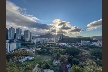 Apartamento à venda com 63m², 3 quartos e sem vagaÁrea comum