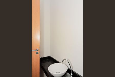 Casa à venda com 120m², 2 quartos e 3 vagasLavabo