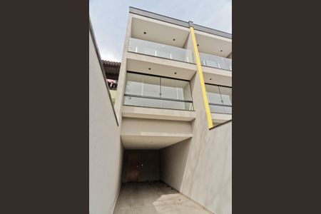 Casa à venda com 120m², 2 quartos e 3 vagasGaragem