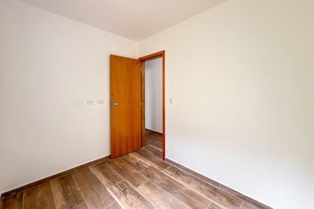 Casa à venda com 150m², 3 quartos e 2 vagas Casa à venda com 150m², 3 quartos e 2 vagasQuarto 1