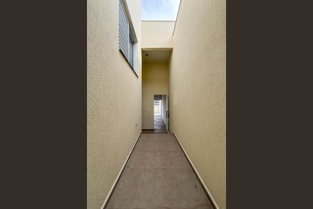 Casa à venda com 150m², 3 quartos e 2 vagas Casa à venda com 150m², 3 quartos e 2 vagasÁrea de Serviço