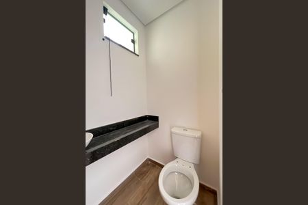 Lavabo de casa à venda com 3 quartos, 150m² em Chacara Nossa Senhora Aparecida, São Paulo